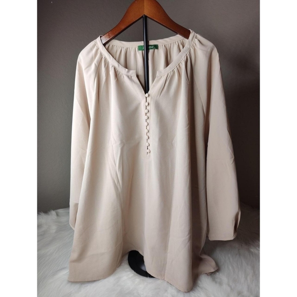 Triratna Tops - Triratna Women's Tan 3/4 Balloon Sleeve Round Neck Button Blouse